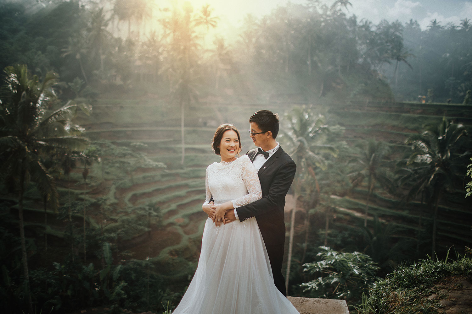 The Romantic Moment of Amel & Jack in Their Pre Wedding Photo Shoot