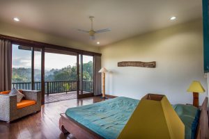 villa-tamansanti-1