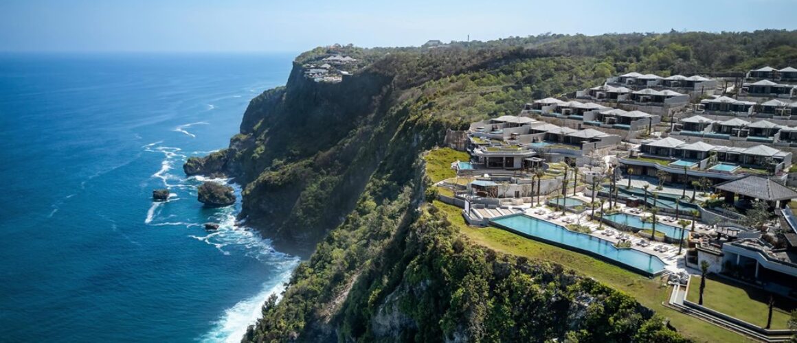 8resort-sixsense