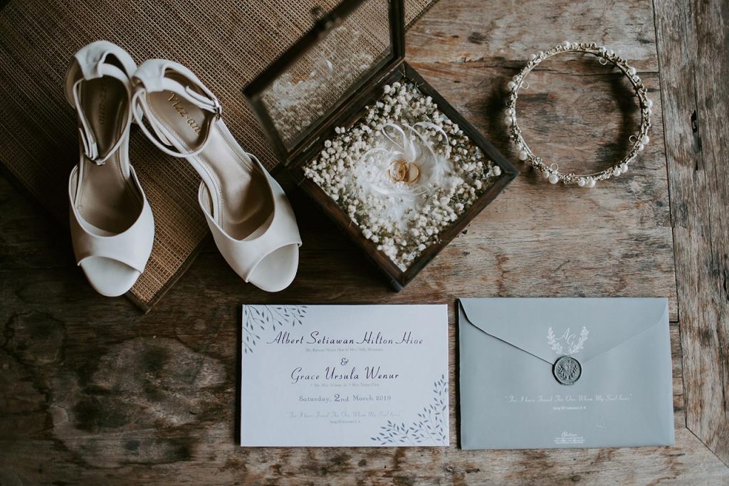 Flat Lay Photo, Trending Now Among Wedding Photographer