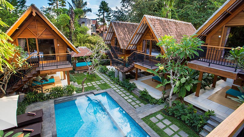 Brand new homestay and restaurant located in Umalas, Kerobokan. Aliya has unique wooden bungalows...