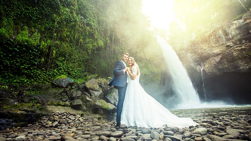 Michael & Eigene is a couple from Germany that loved beach and other water related scenery very much. They went to Bali...