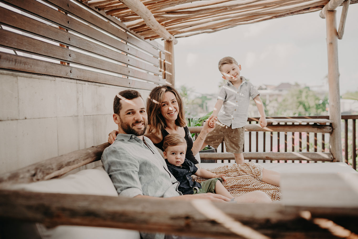 family photo shoot villa simba