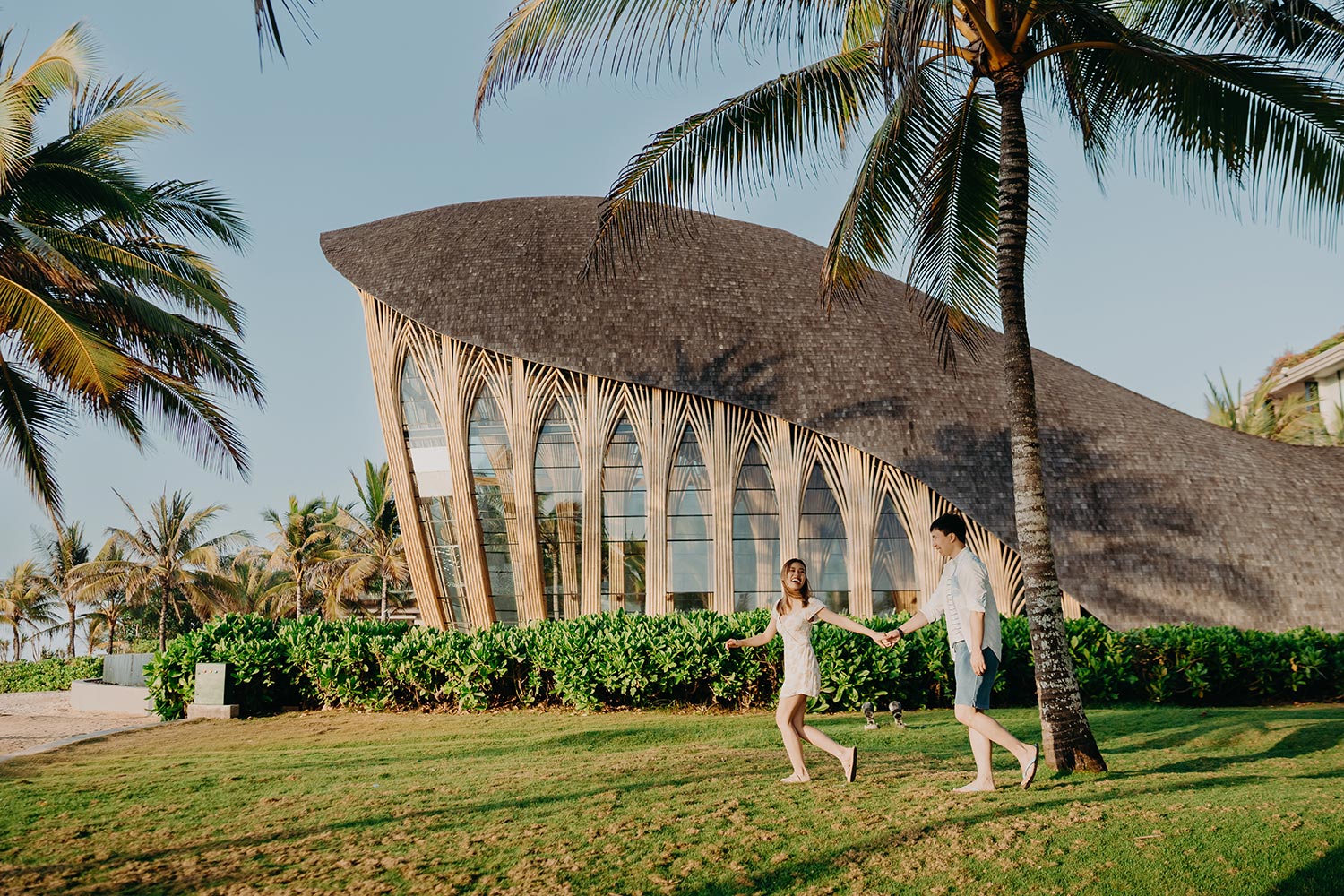 Couple photoshoot apurva kempinski bali