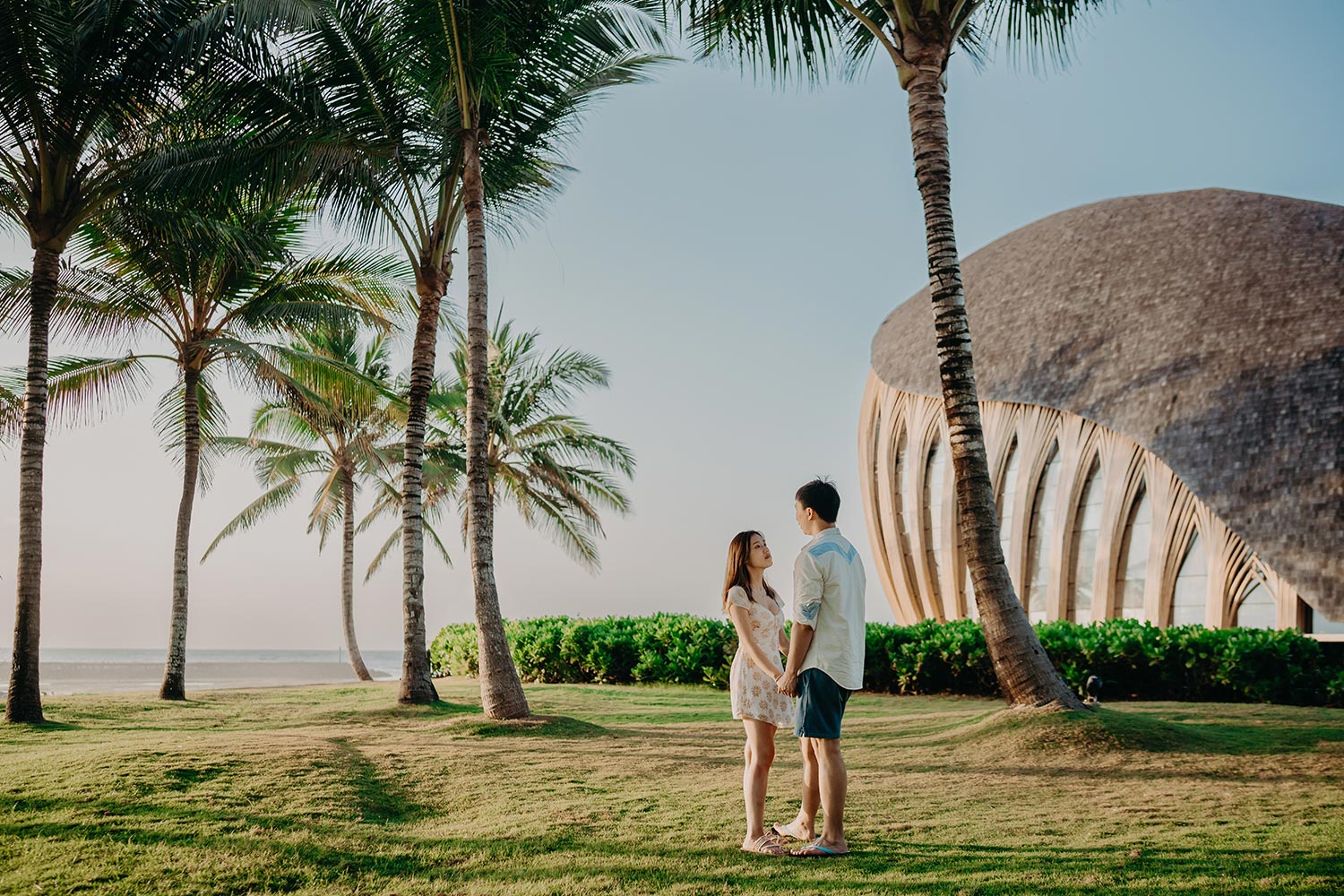 Couple photoshoot apurva kempinski bali